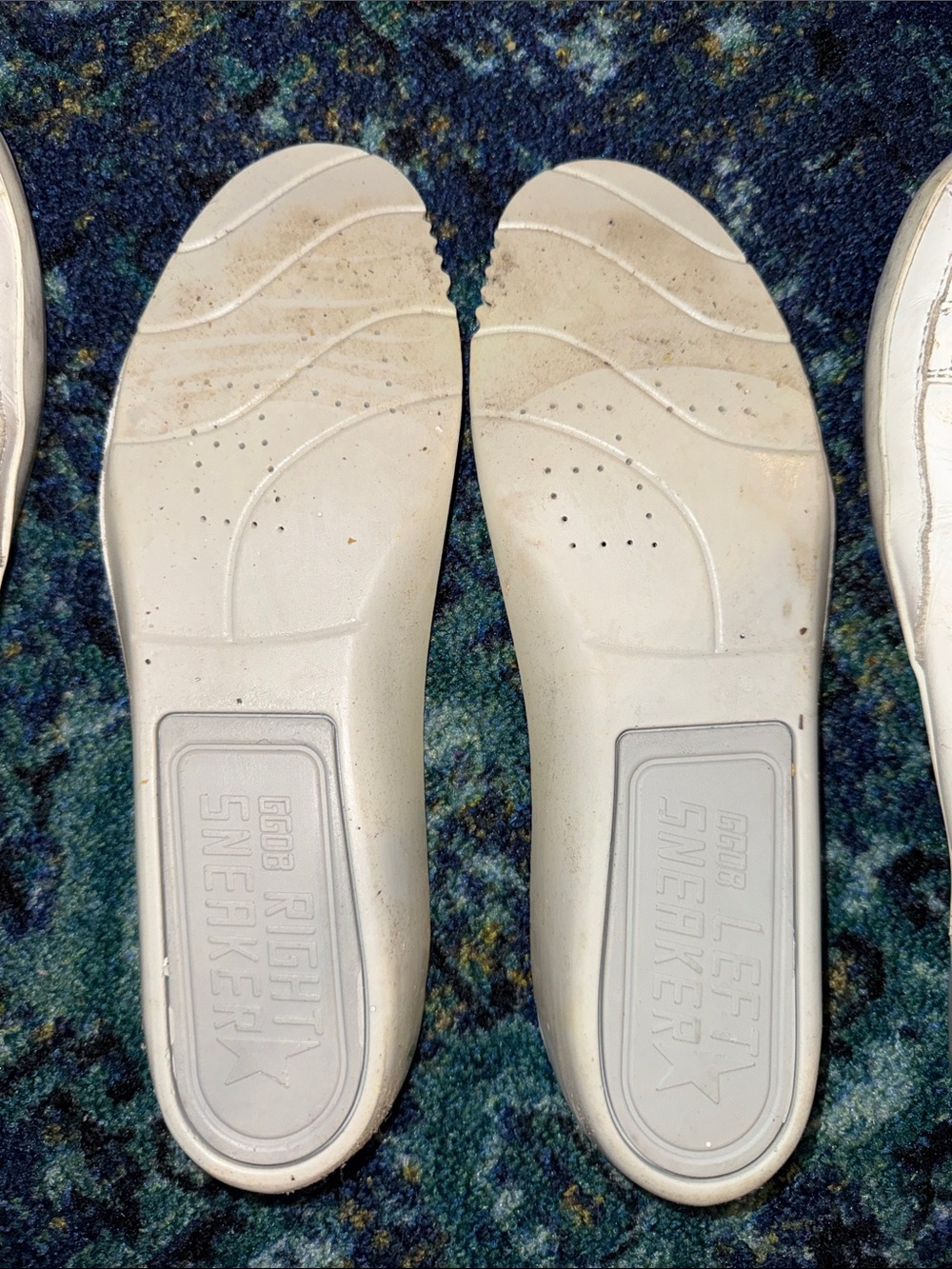 Golden Goose White Leather Low-Top Sneakers with Gray Laces - Picture 7 of 7